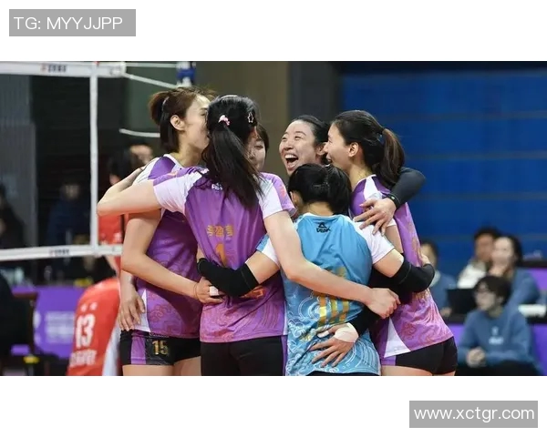 深圳排球队展现顽强耐力在联赛中逆袭的精彩表现与启示